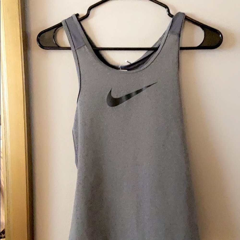 nike pro tank